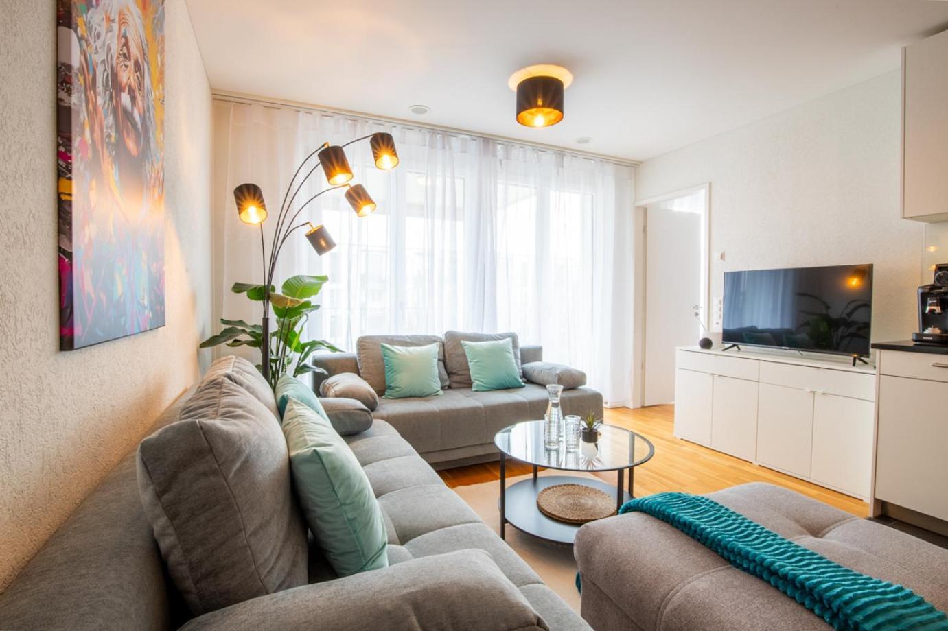 Special Einstein II Apartment Basel, Messe Kleinbasel 10-Star מראה חיצוני תמונה